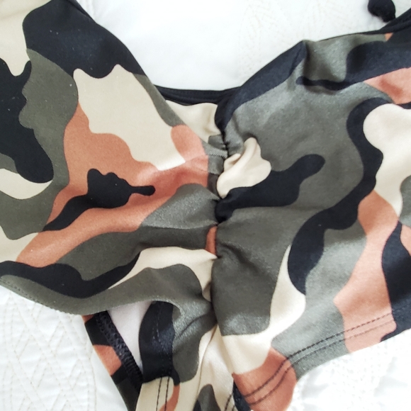 Ravewear bottoms - Picture 2 of 3